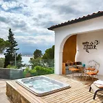 Casa De L'albada ベッド・アンド・ブレックファスト ロザス