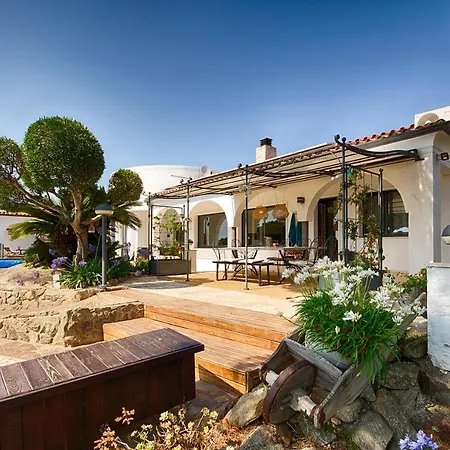 Casa De L’albada Rosas