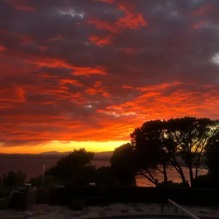 Bed & Breakfast Casa De L'albada 3*