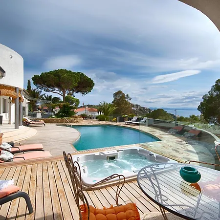 Bed & Breakfast Casa De L'albada Roses