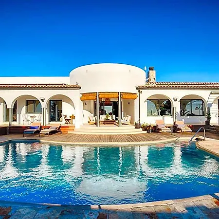 Casa De L'albada Bed & Breakfast 3*