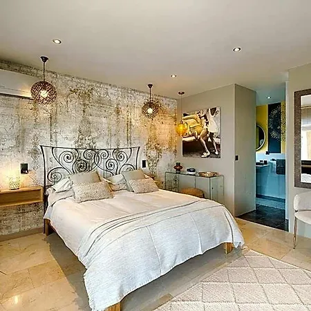 Bed & Breakfast Casa De L'albada Roses