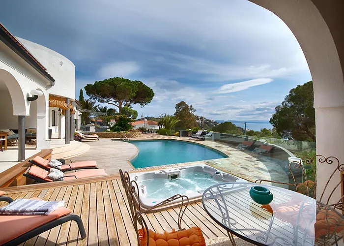 Bed & Breakfast Casa De L'albada Roses